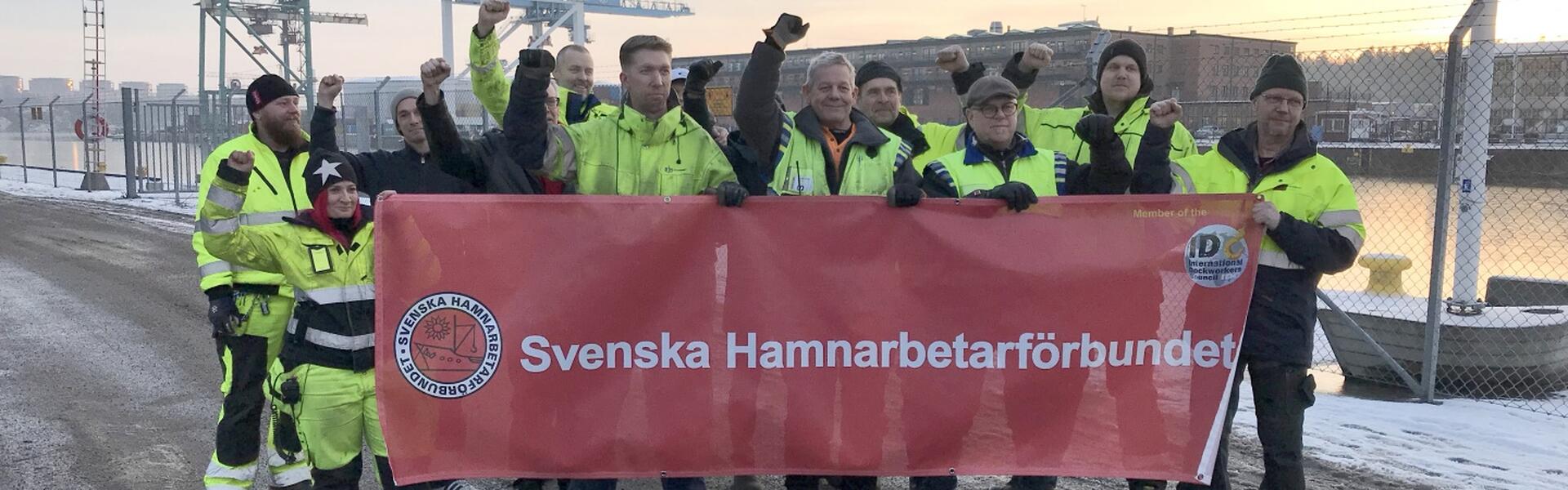 Bild på medlemmar ur Hamnarbetarförbundet