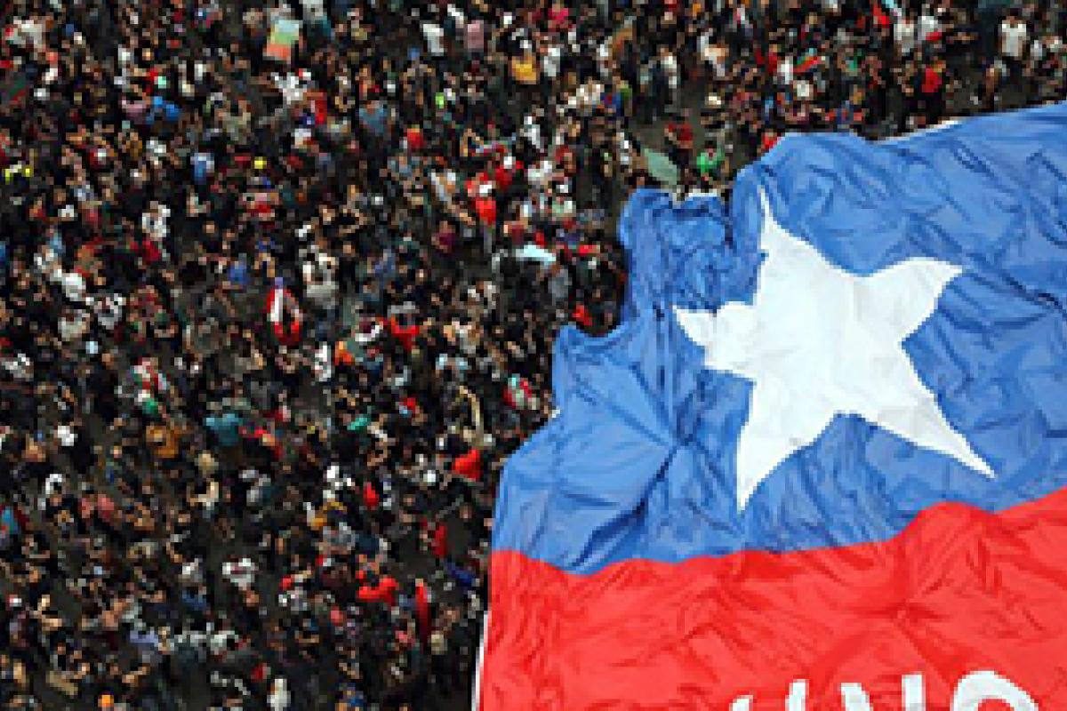 Hundratusentals har varit ute och protesterat mot högerstyret i Chile