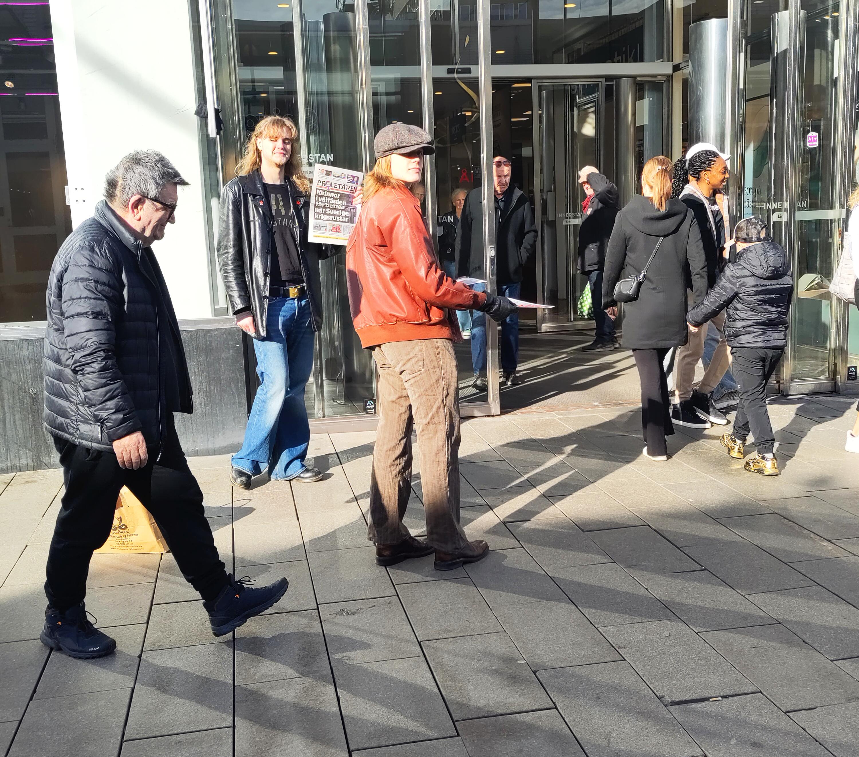 Flygbladsutdelning i Norrköping