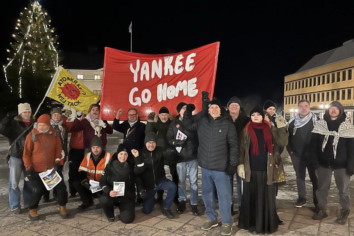 Torgmöte i Härnösand mot DCA.
