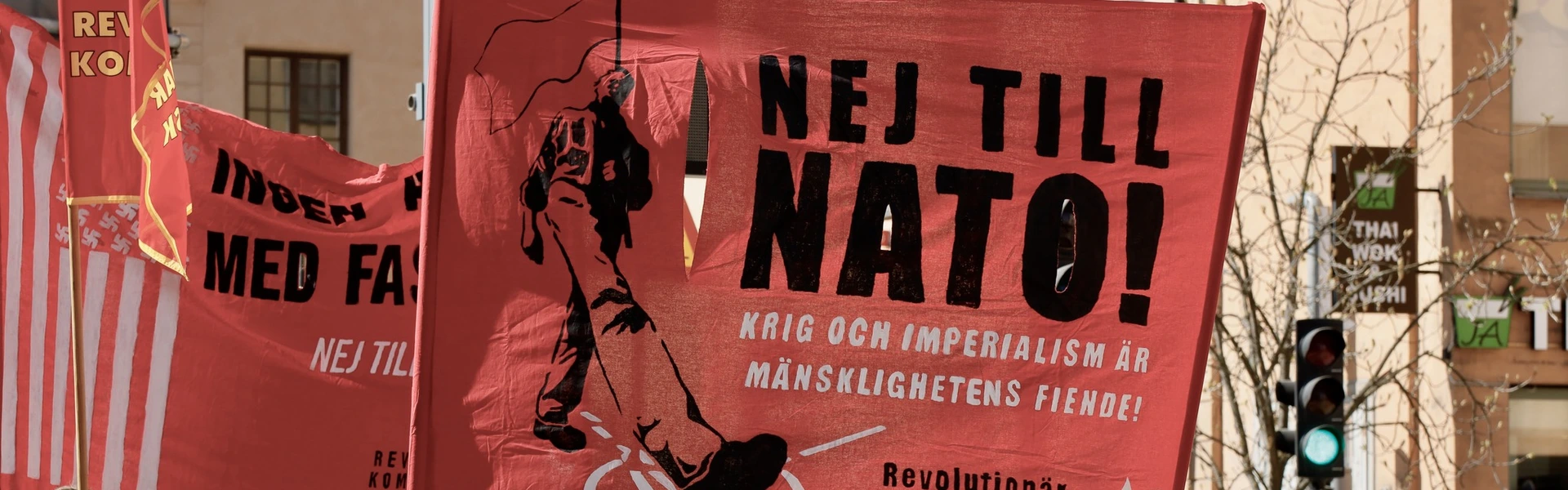 Bild p&aring; demonstrationst&aring;get i Stockholm fr&aring;n demonstrationen Stoppa Aurora 23 i Stockholm