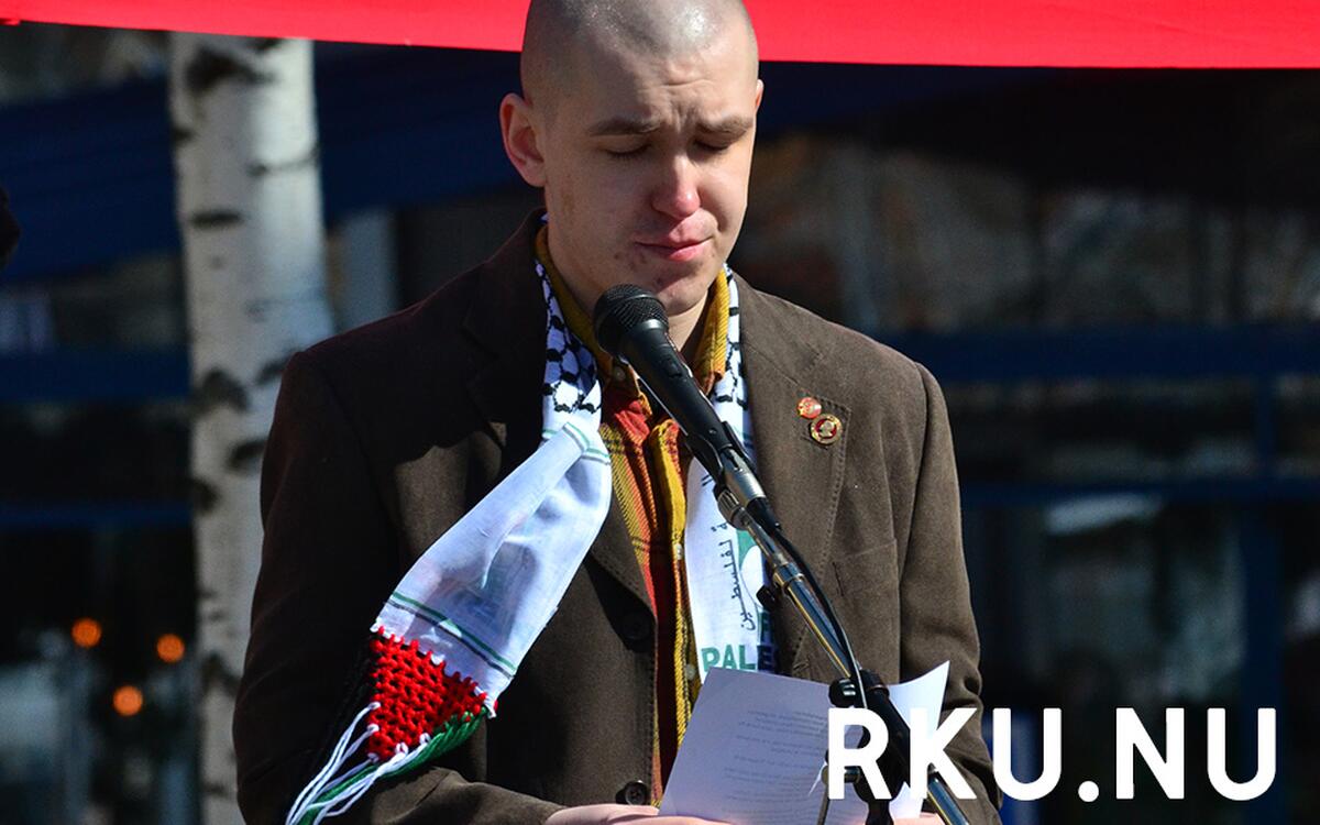RKU talare vid Röd front 2025 i Umeå