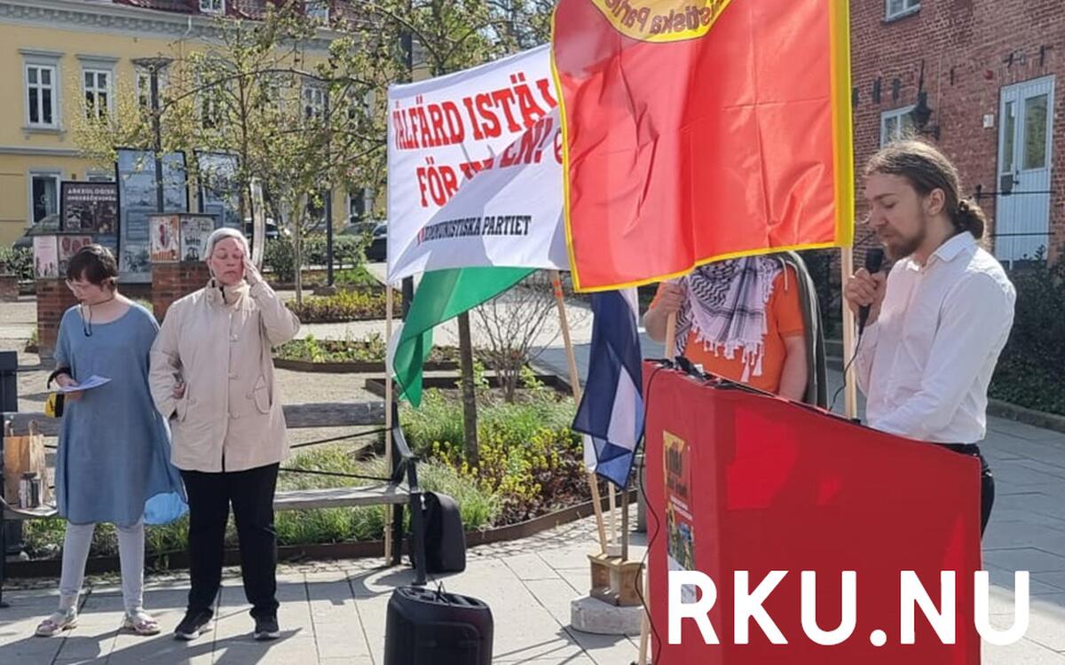 RKU talare vid Röd front 2025 i Uddevalla